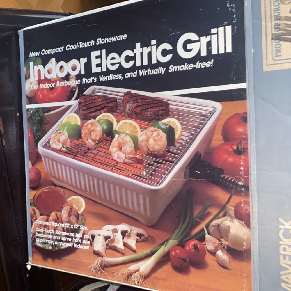 Indoor electric grille